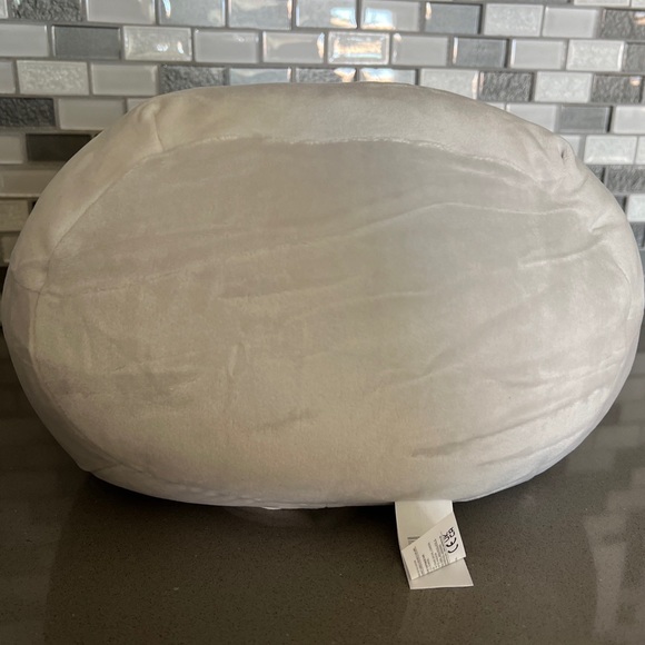 Squishmallows Easter Squad 2023 OLANA The Lamb Holding Easter Egg 14โ BRAND NEW - Picture 10 of 16